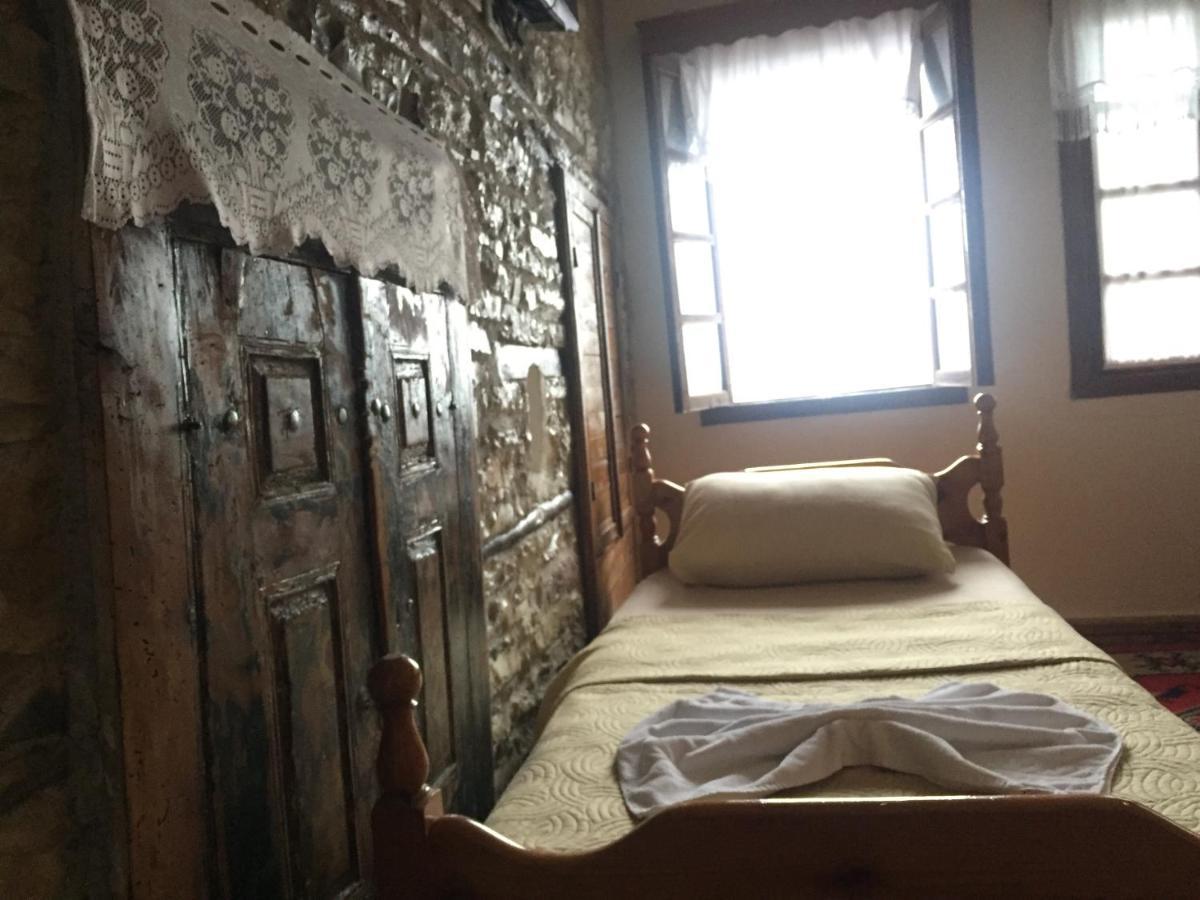 Guest House Salaria Gjirokastra Zewnętrze zdjęcie