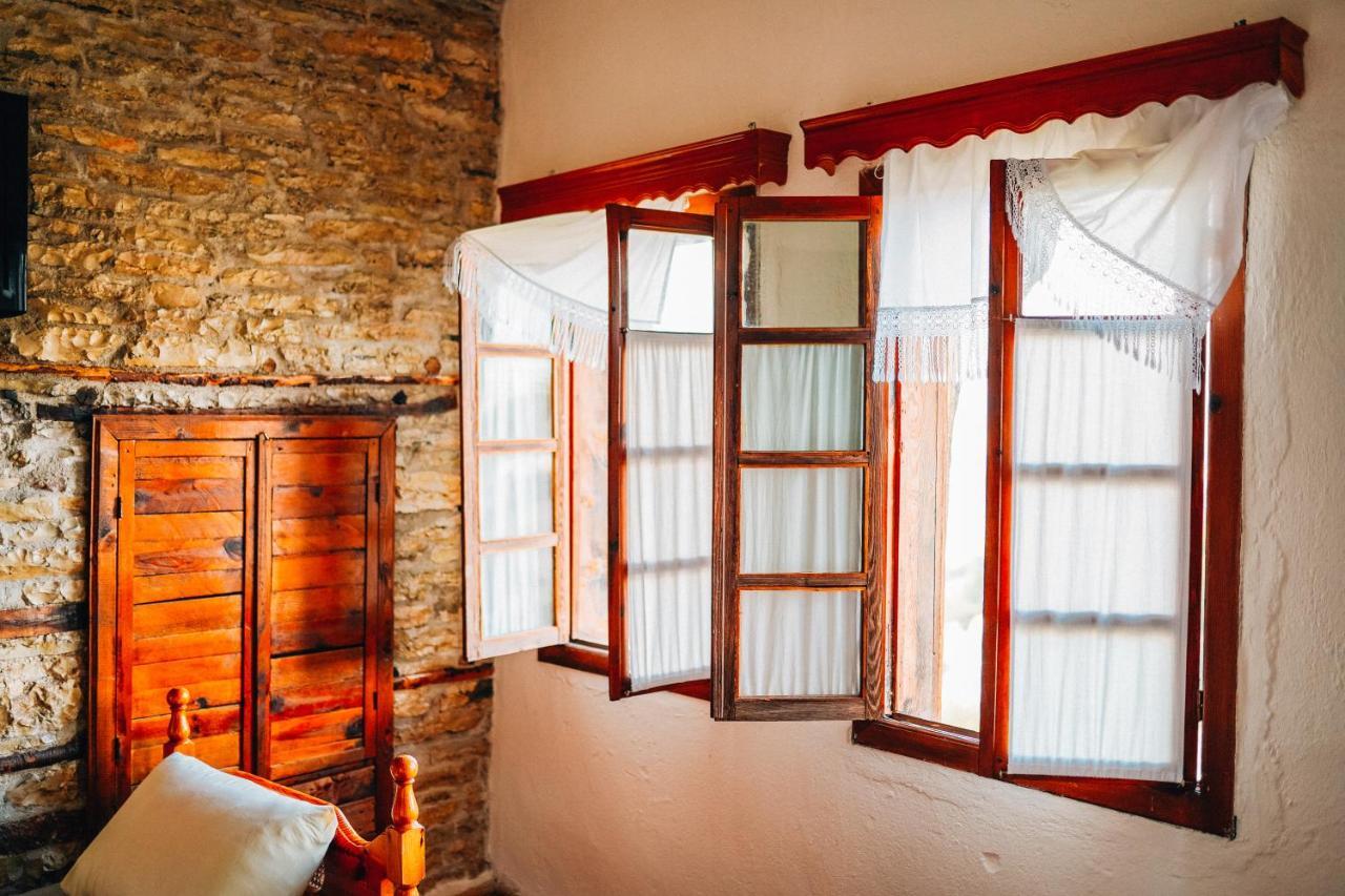 Guest House Salaria Gjirokastra Zewnętrze zdjęcie