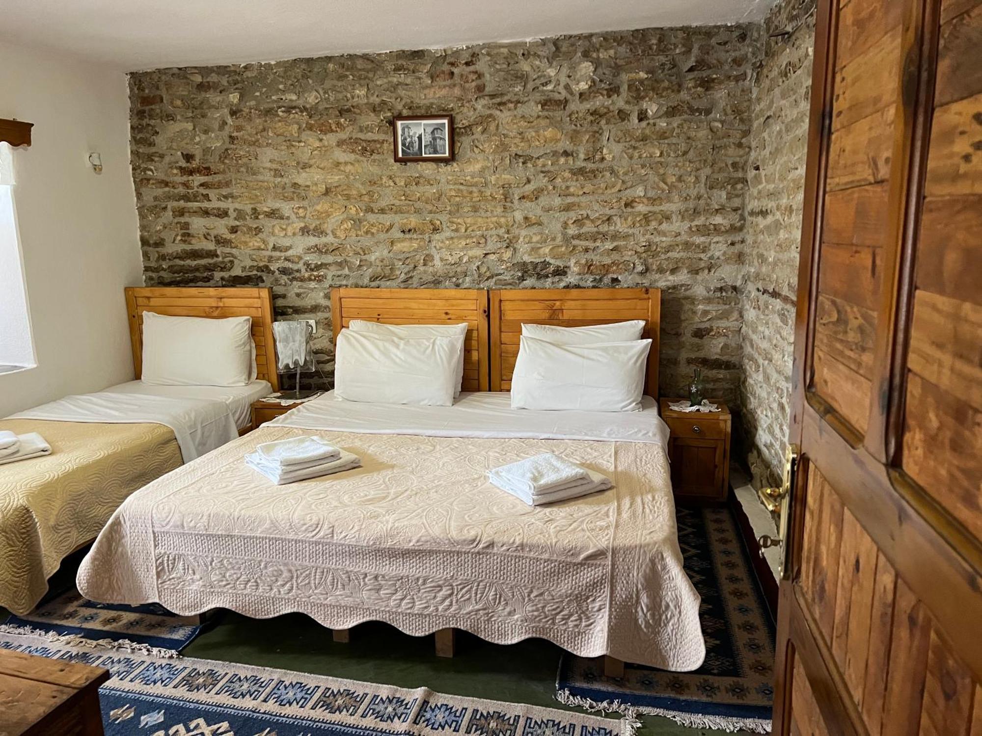 Guest House Salaria Gjirokastra Zewnętrze zdjęcie
