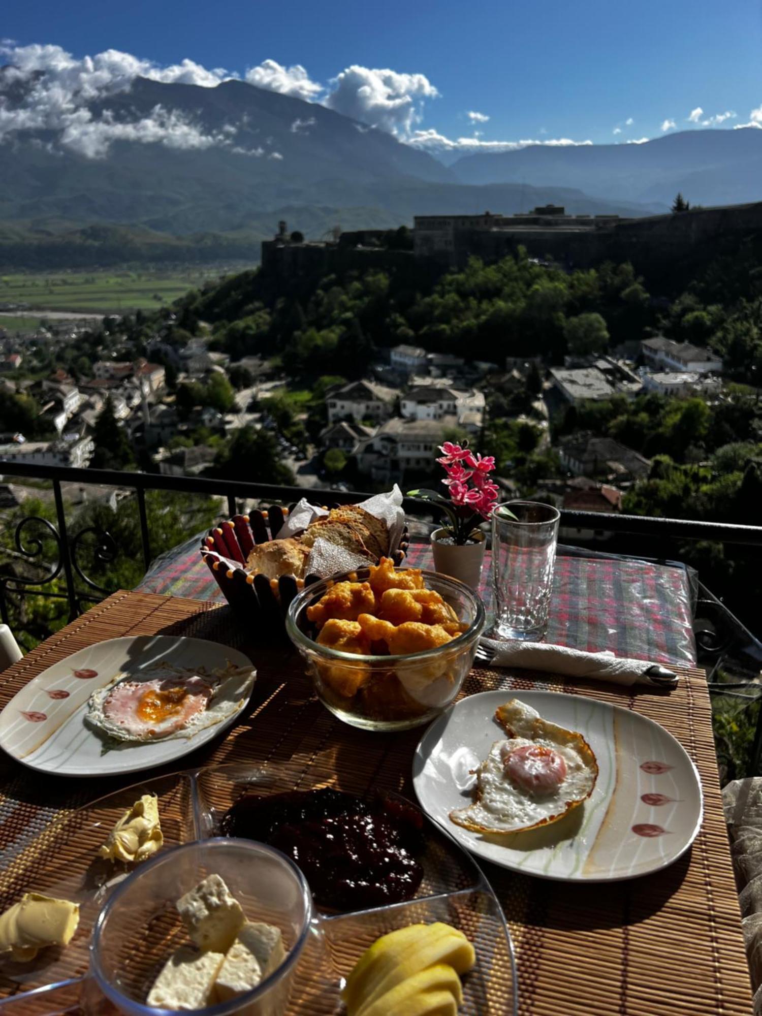 Guest House Salaria Gjirokastra Zewnętrze zdjęcie