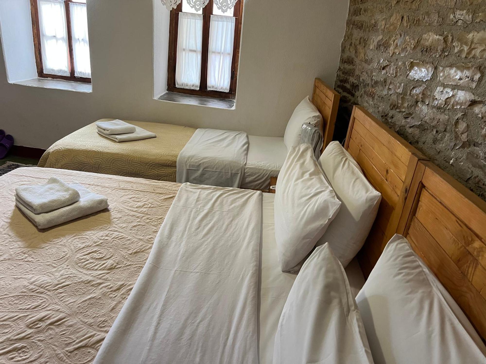 Guest House Salaria Gjirokastra Zewnętrze zdjęcie