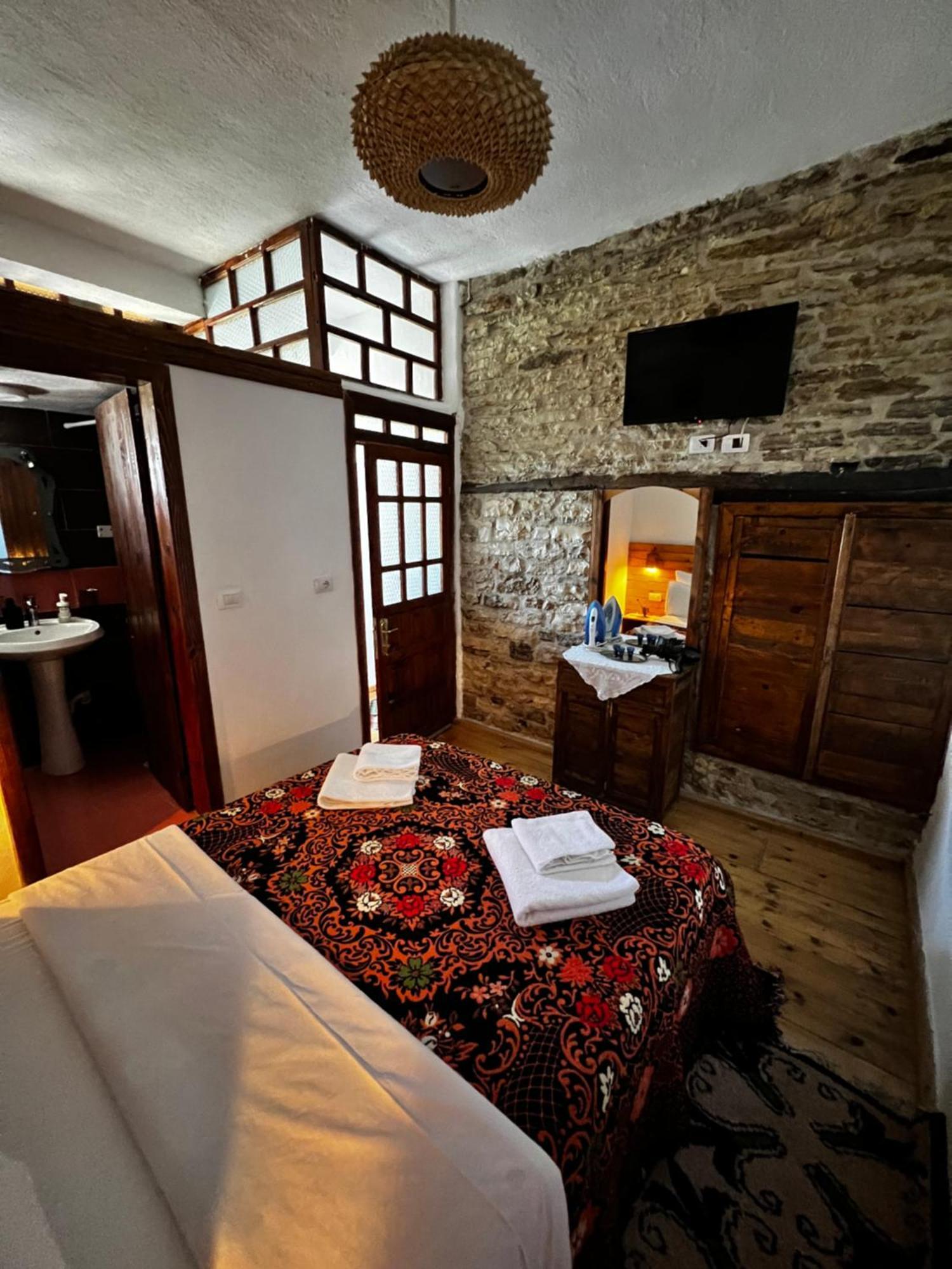 Guest House Salaria Gjirokastra Zewnętrze zdjęcie