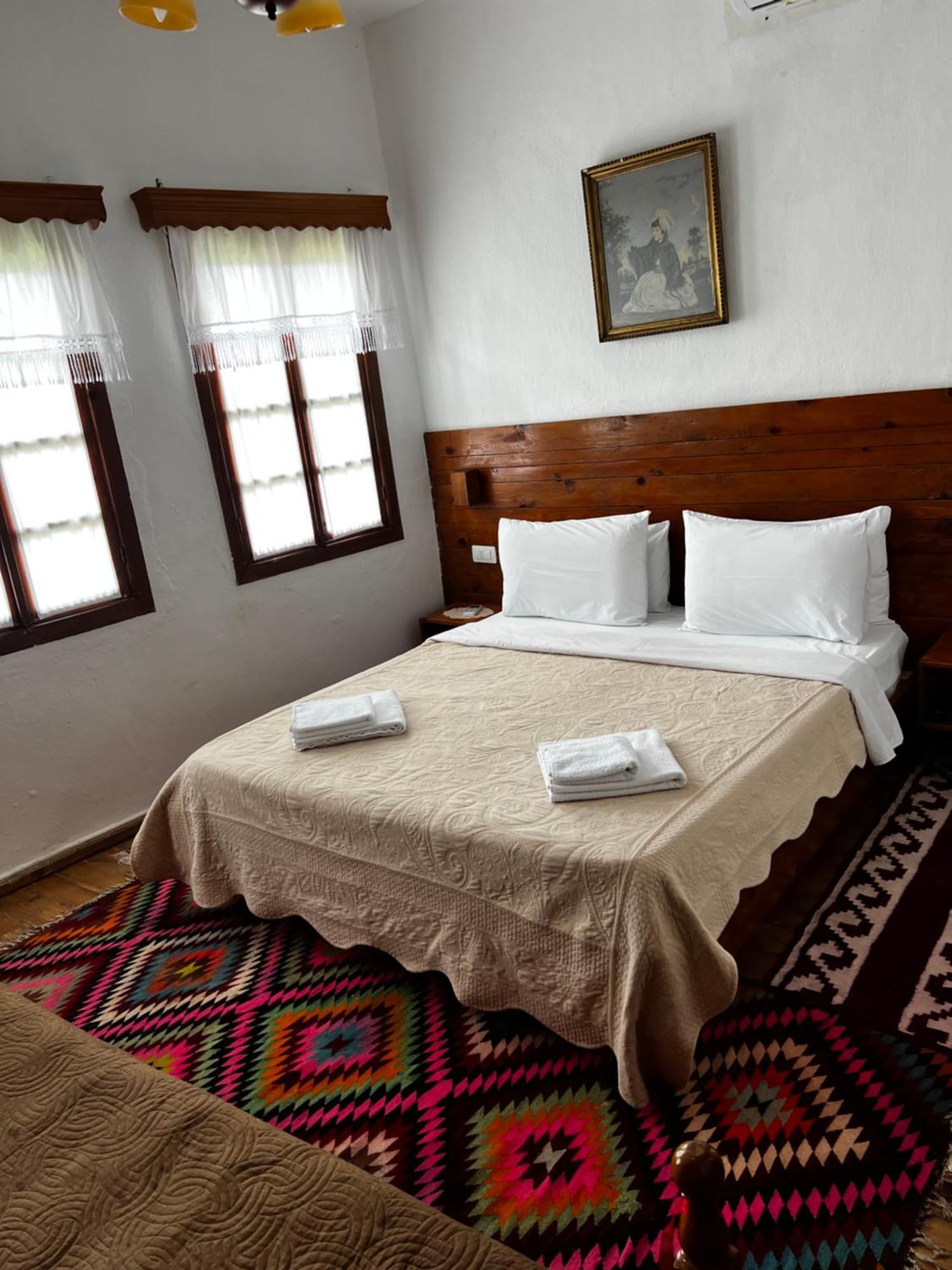 Guest House Salaria Gjirokastra Zewnętrze zdjęcie